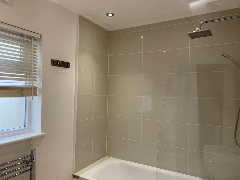Appartamento Entire Ground Floor In Watford (Hertfordshire)